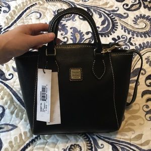 NWT Dooney & Bourke Fanny Crossbody